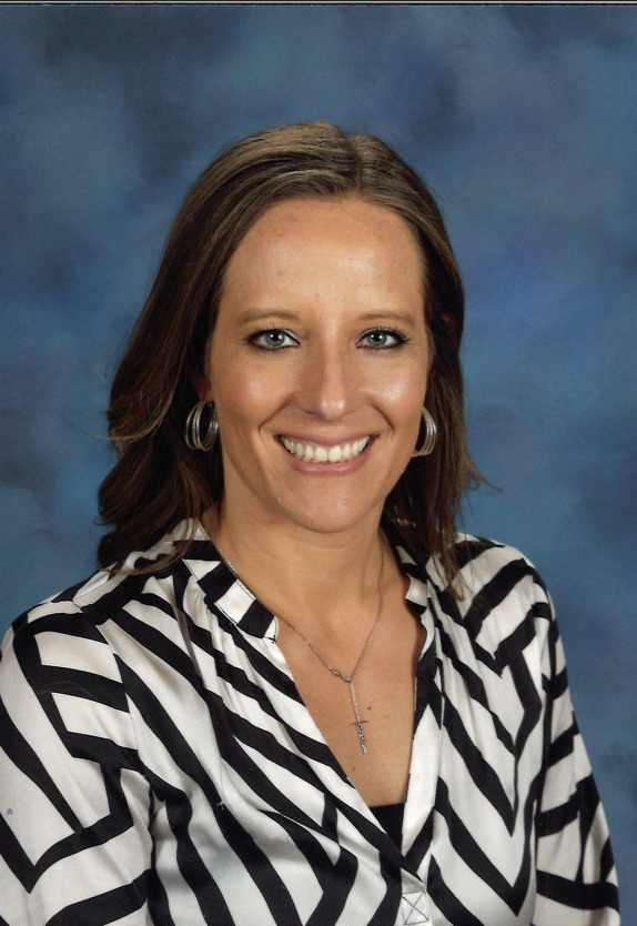 Principal Julie Jackson headshot.